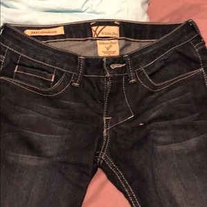 Ultra skinny straight leg, blue with white stitch